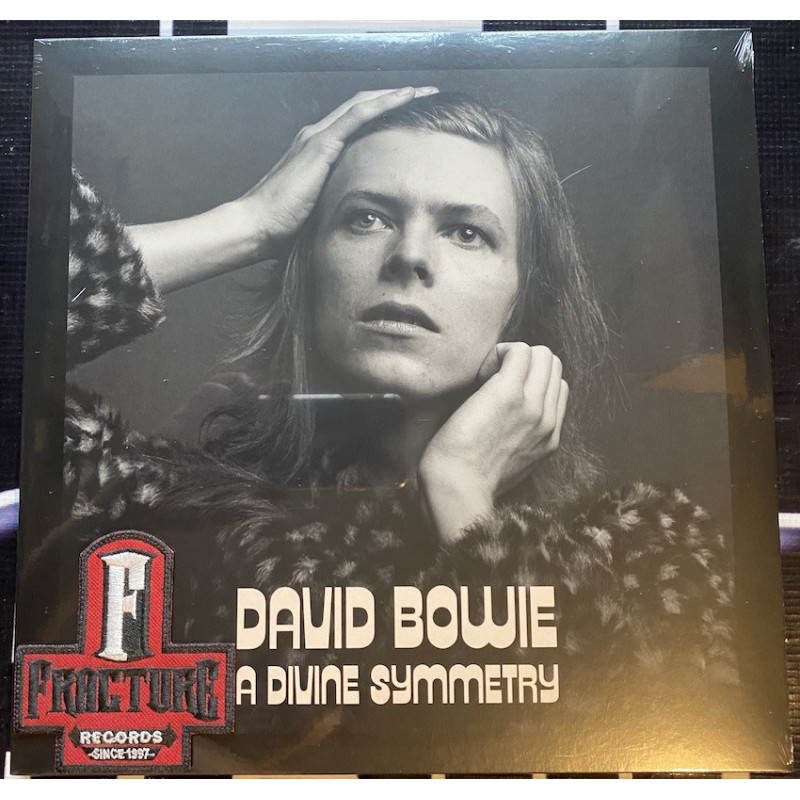 DAVID BOWIE-DIVINE SYMMETRY AN ALTERNATIVE JOURNEY THROUGH HUNKY DORY VINYL 5054197183362
