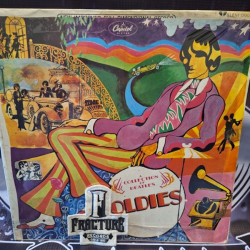 THE BEATLES – A COLLECTION OF BEATLES OLDIES VINYL SLEM-090