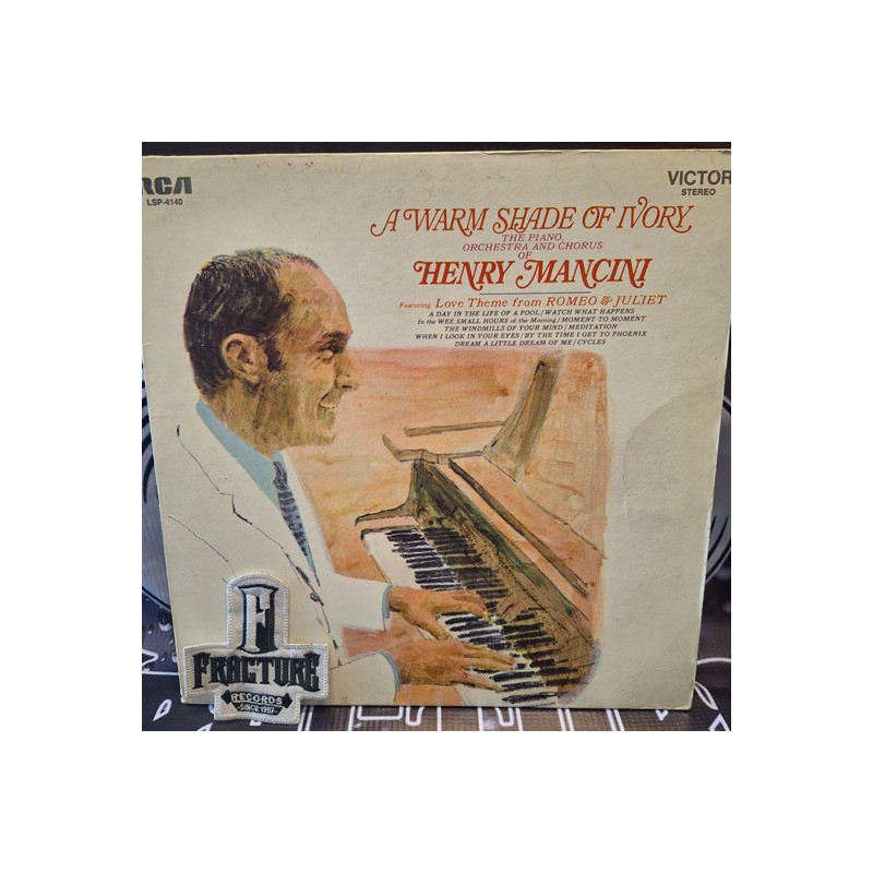 THE PIANO, ORCHESTRA AND CHORUS OF HENRY MANCINI – A WARM SHADE OF IVORY VINYL LSP-4140