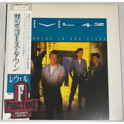 LEVEL 42 – STANDING IN THE LIGHT VINYL JAPONES  28MM 0308