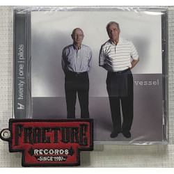 TWENTY ONE PILOTS – VESSEL CD 075678762758