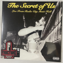GRACIE ABRAMS – THE SECRET OF US  LIVE FROM RADIO CITY MUSIC HALL. VINYL RSD2025 602475788188