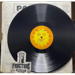 PAQUITA LA DEL BARRIO Y GRUPO ORO NEGRO – Y SUS BOLEROS ROMÁNTICOS VINYL