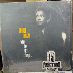 GEORGE BENSON – WHILE THE CITY SLEEPS... VINYL LWB-6553