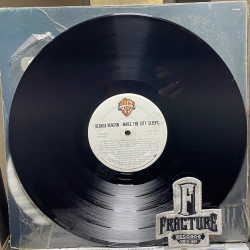 GEORGE BENSON – WHILE THE CITY SLEEPS... VINYL