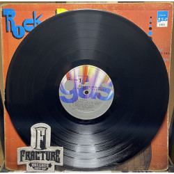 ALBERTO VÁZQUEZ – ROCK Y BALADAS CON ALBERTO VÁZQUEZ VINYL