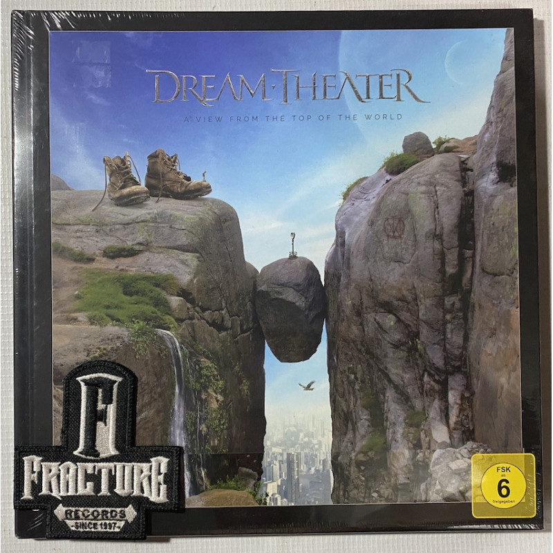 DREAM THEATER - A VIEW FROM THE TOP OF THE WORLD 2CD/BLU RAY 194398731520