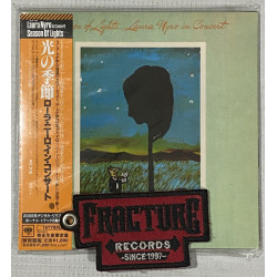 LAURA NYRO – SEASON OF LIGHTS IN CONCERT - COMPLETE VERSION  CD JAPONES 4547366039078