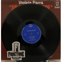 VIOLETA PARRA ET ISABEL ET ANGEL PARRA – UN RIO DE SANGRE VINYL
