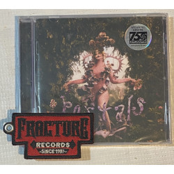 MELANIE MARTINEZ  – PORTALS CD LIMITED EDITION, SIGNED ARTCARD 075678624889