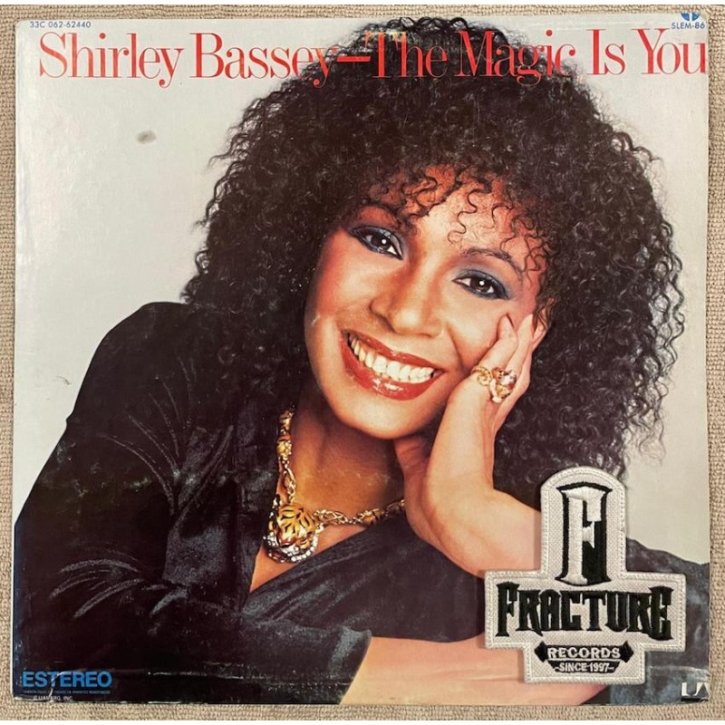 SHIRLEY BASSEY – THE MAGIC IS YOU VINYL SLEM-861