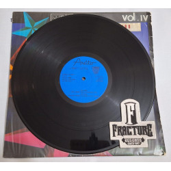 ORQUESTA EGREM – ESTRELLAS DE AREITO VOL IV VINYL