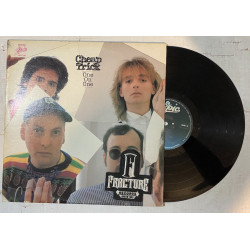 CHEAP TRICK – ONE ON ONE VINYL LNS17392