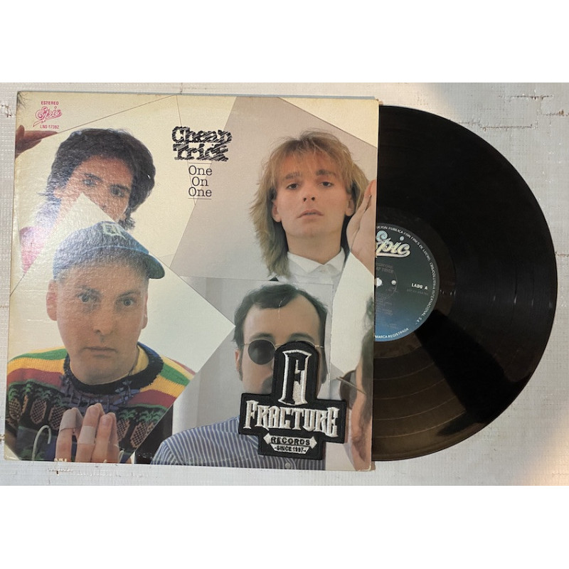 CHEAP TRICK – ONE ON ONE VINYL LNS17392