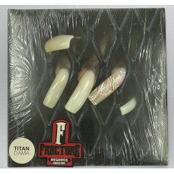 TITAN – DAMA VINYL WHITE 0780742216647